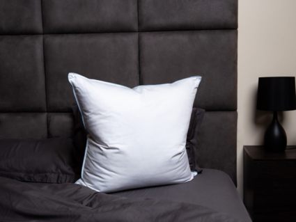 Подушка German Grass Optima Familie Down средняя 70х70